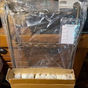 Threshold Grow as you go wall hanging BNIB